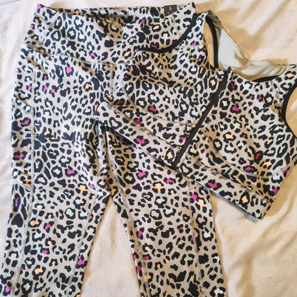 Torrid athletic set